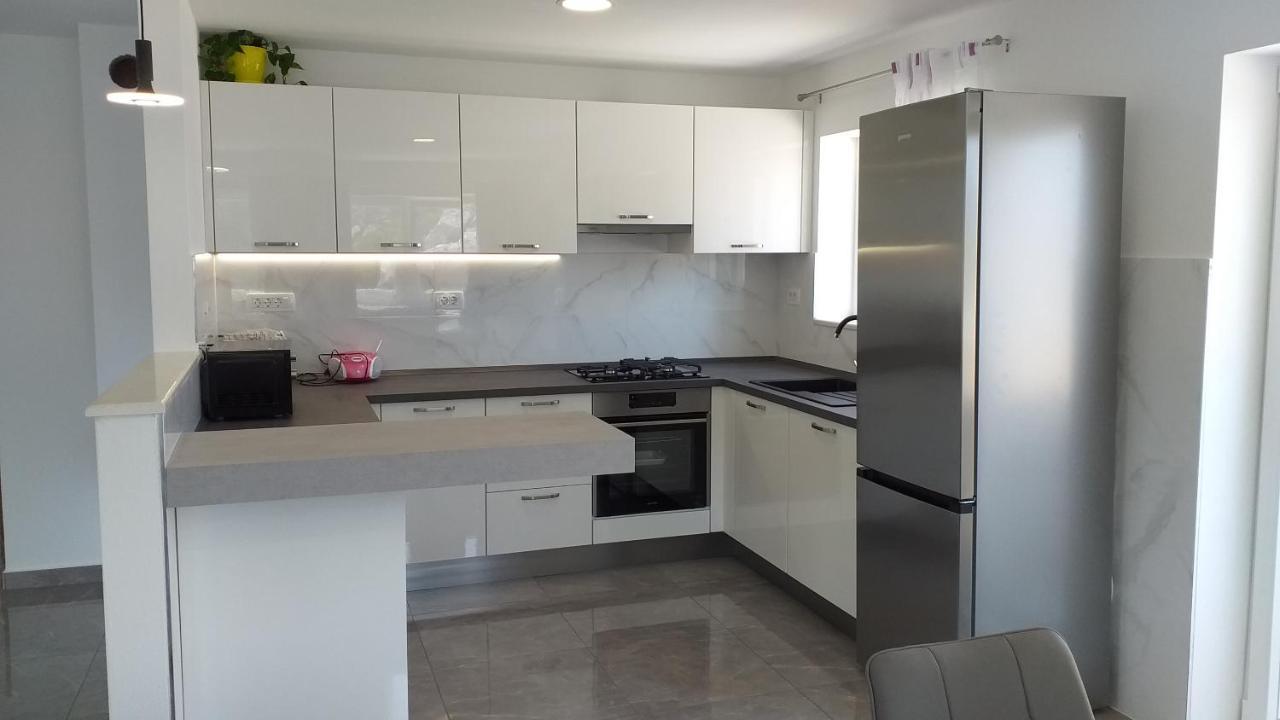Apartman Karla Lastovo Exterior foto